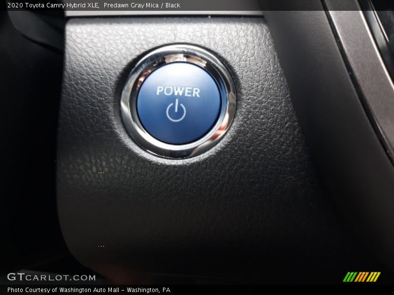 Predawn Gray Mica / Black 2020 Toyota Camry Hybrid XLE