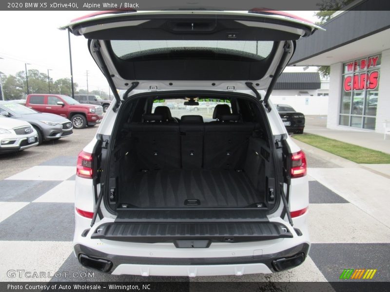 Alpine White / Black 2020 BMW X5 xDrive40i