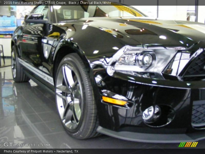 Black / Charcoal Black/White 2010 Ford Mustang Shelby GT500 Coupe