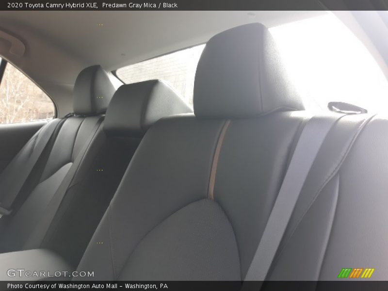 Predawn Gray Mica / Black 2020 Toyota Camry Hybrid XLE