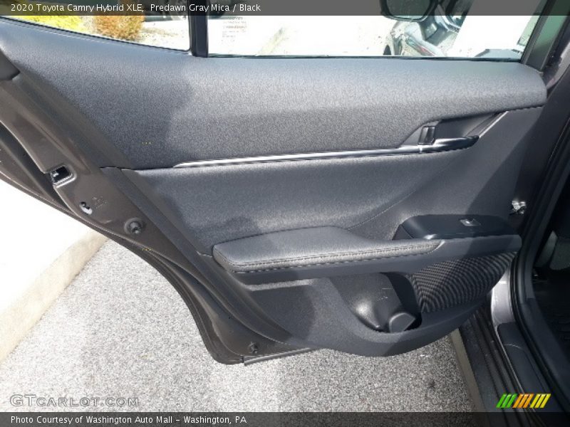 Predawn Gray Mica / Black 2020 Toyota Camry Hybrid XLE