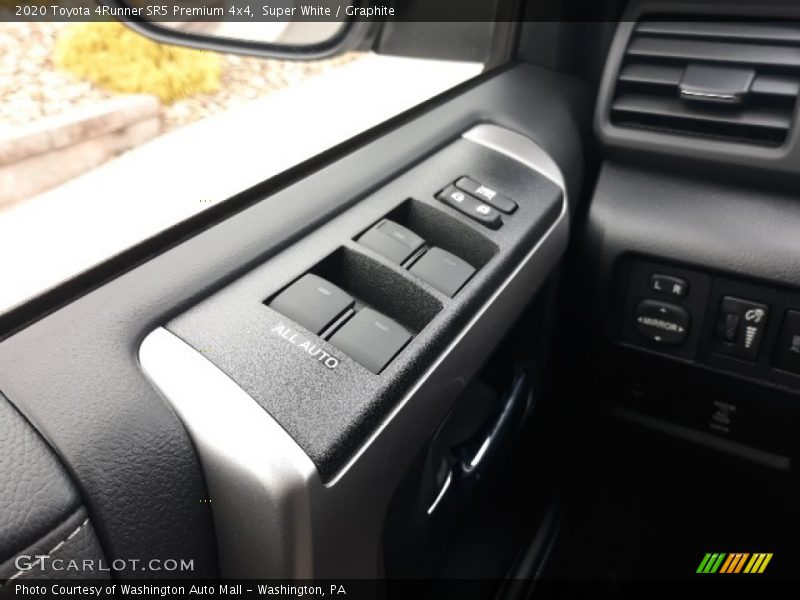 Super White / Graphite 2020 Toyota 4Runner SR5 Premium 4x4