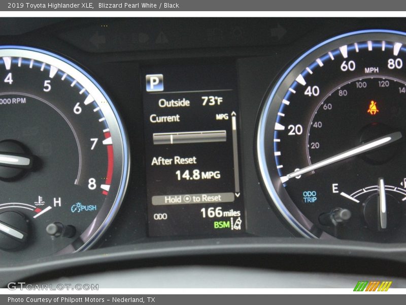 Blizzard Pearl White / Black 2019 Toyota Highlander XLE