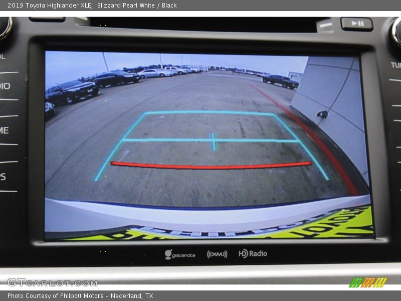 Blizzard Pearl White / Black 2019 Toyota Highlander XLE