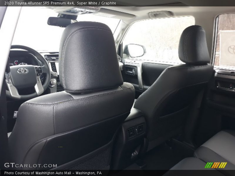 Super White / Graphite 2020 Toyota 4Runner SR5 Premium 4x4