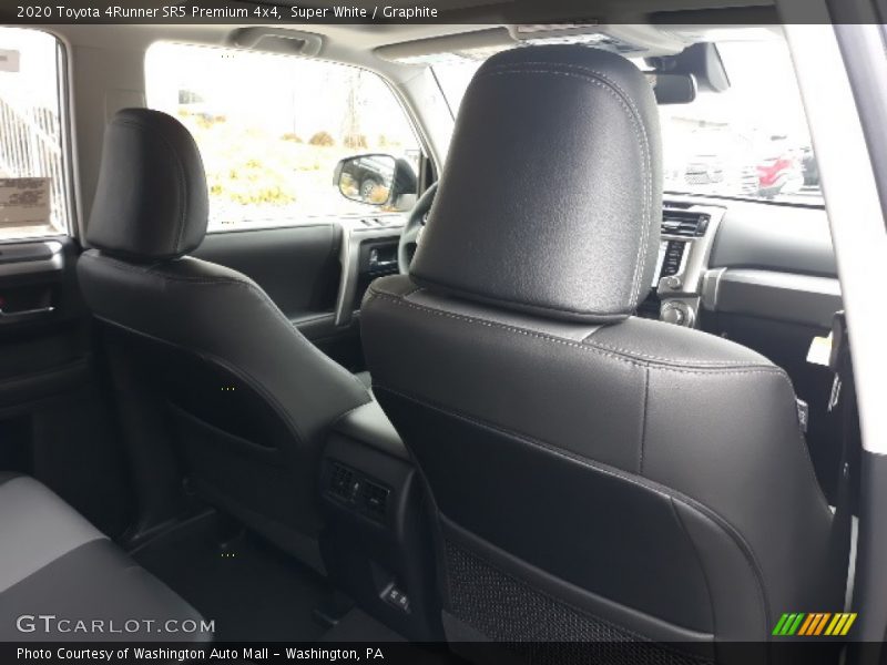 Super White / Graphite 2020 Toyota 4Runner SR5 Premium 4x4