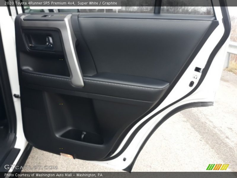 Super White / Graphite 2020 Toyota 4Runner SR5 Premium 4x4