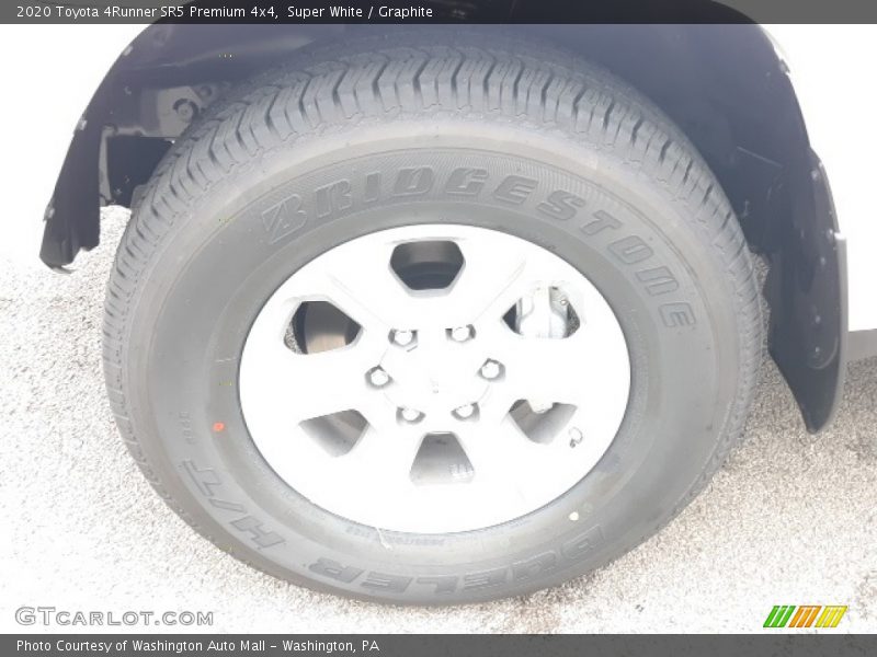 Super White / Graphite 2020 Toyota 4Runner SR5 Premium 4x4