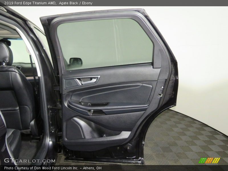 Agate Black / Ebony 2019 Ford Edge Titanium AWD
