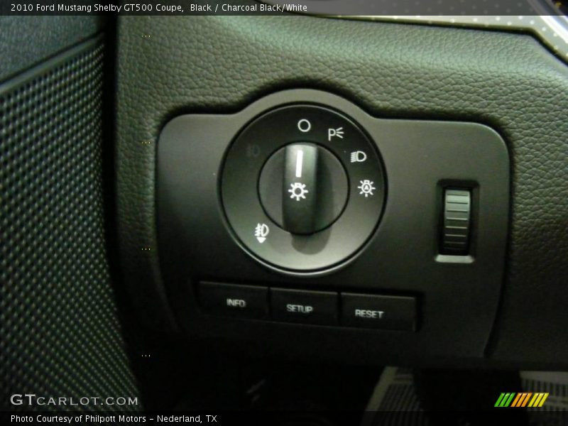 Black / Charcoal Black/White 2010 Ford Mustang Shelby GT500 Coupe