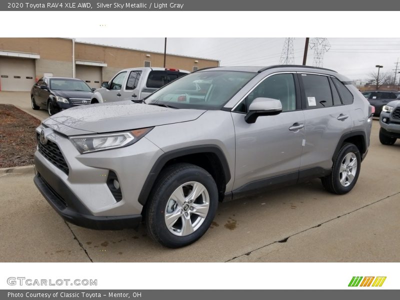 Silver Sky Metallic / Light Gray 2020 Toyota RAV4 XLE AWD