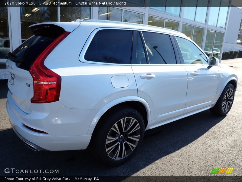 Crystal White Metallic / Blond 2020 Volvo XC90 T5 AWD Momentum