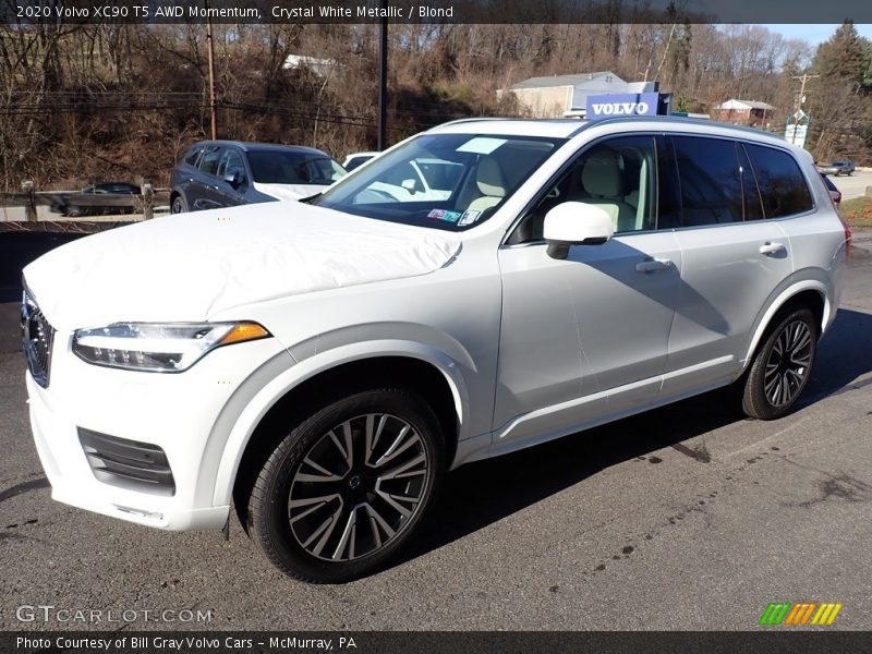 Crystal White Metallic / Blond 2020 Volvo XC90 T5 AWD Momentum