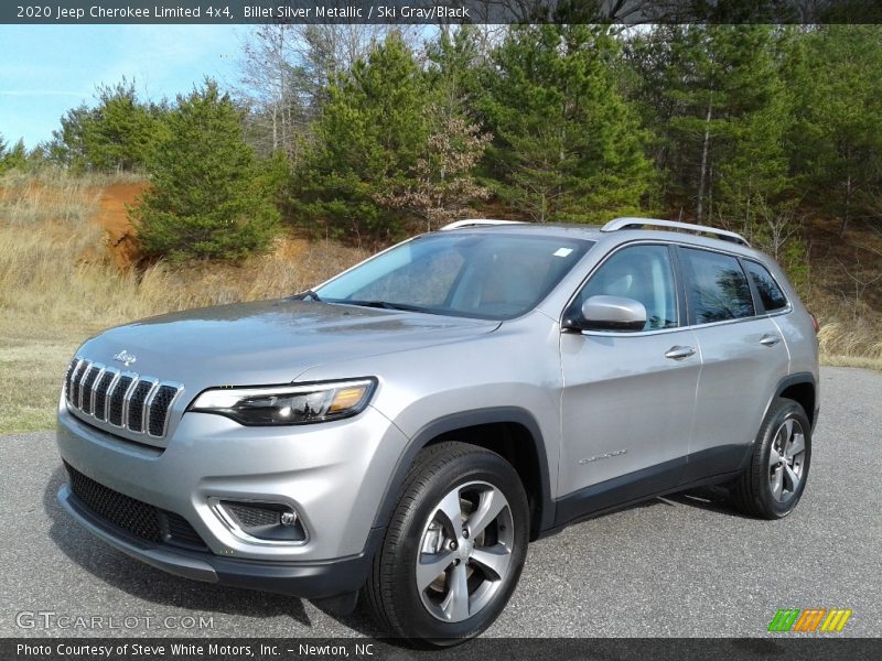 Front 3/4 View of 2020 Cherokee Limited 4x4