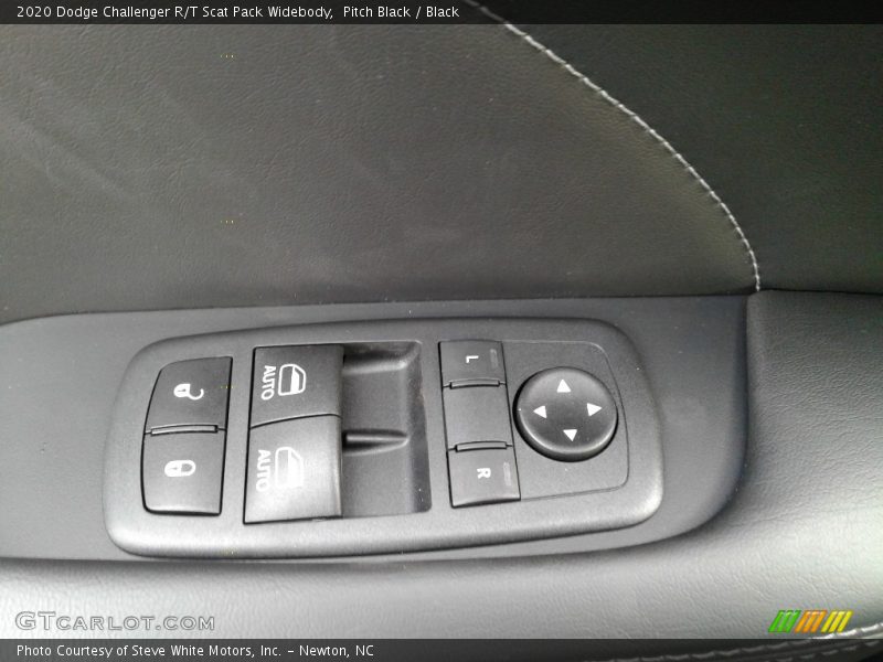 Controls of 2020 Challenger R/T Scat Pack Widebody