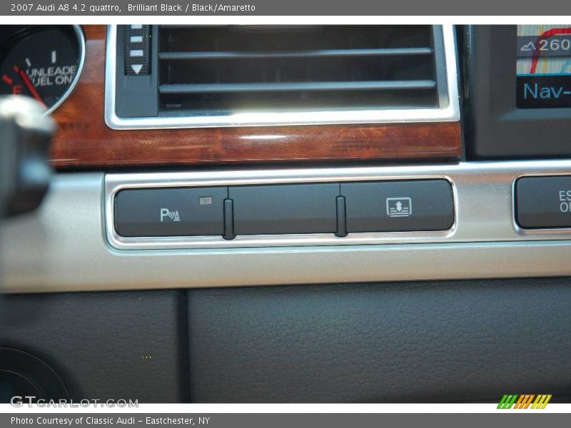 Brilliant Black / Black/Amaretto 2007 Audi A8 4.2 quattro