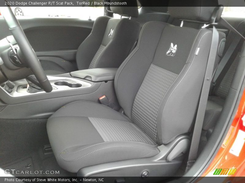 Front Seat of 2020 Challenger R/T Scat Pack