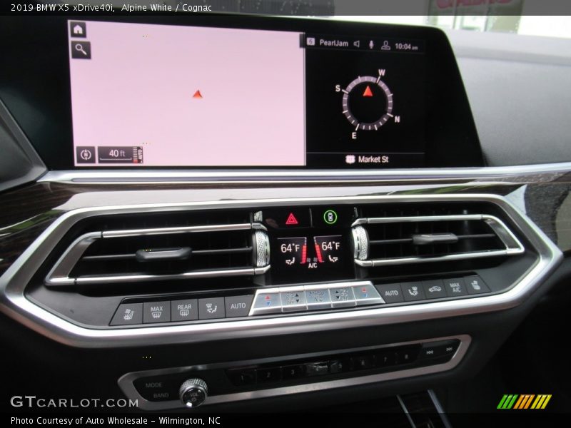Alpine White / Cognac 2019 BMW X5 xDrive40i