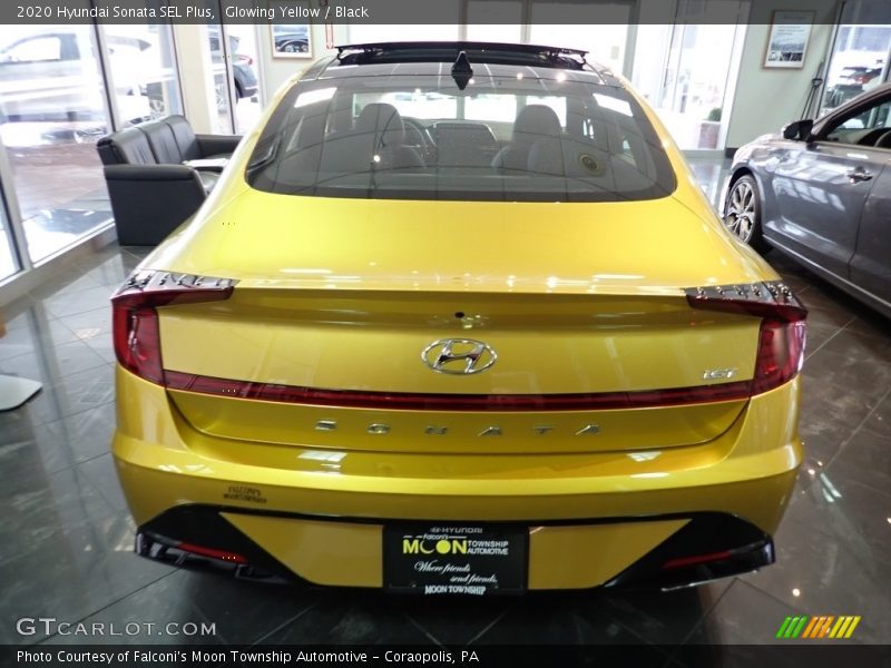 Glowing Yellow / Black 2020 Hyundai Sonata SEL Plus