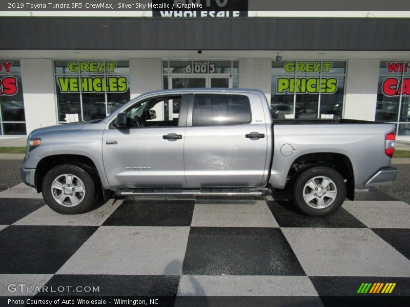 Silver Sky Metallic / Graphite 2019 Toyota Tundra SR5 CrewMax
