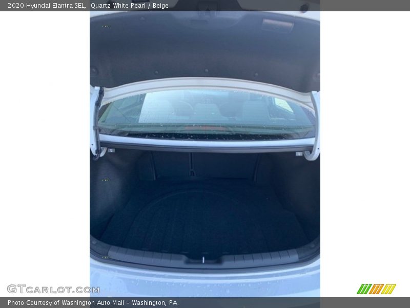 Quartz White Pearl / Beige 2020 Hyundai Elantra SEL
