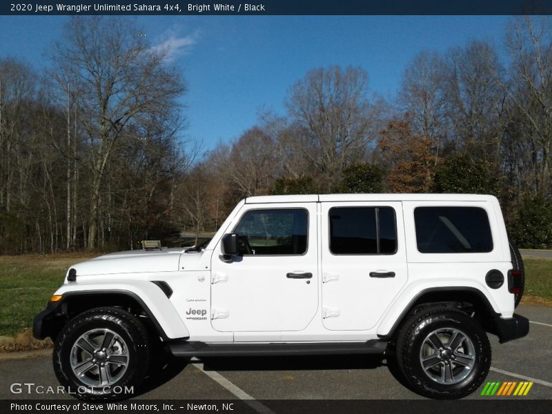 Bright White / Black 2020 Jeep Wrangler Unlimited Sahara 4x4