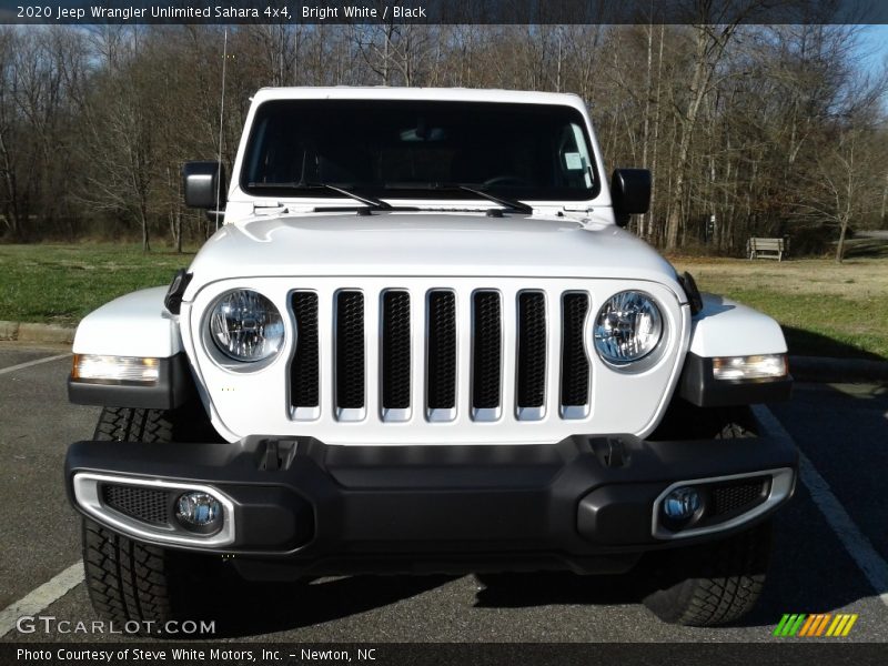 Bright White / Black 2020 Jeep Wrangler Unlimited Sahara 4x4