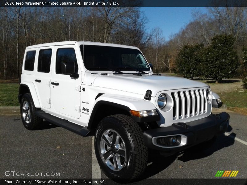 Bright White / Black 2020 Jeep Wrangler Unlimited Sahara 4x4