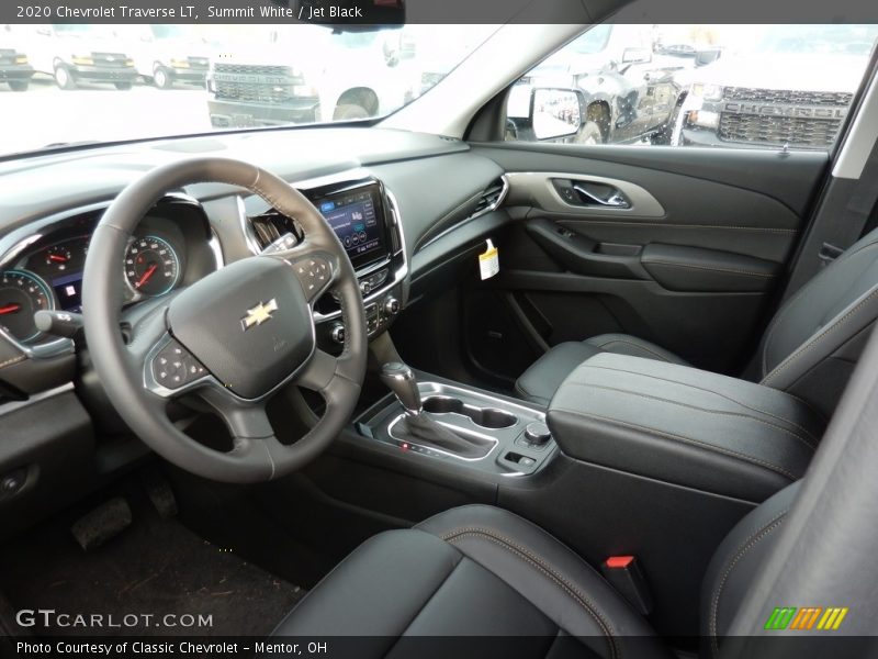 Summit White / Jet Black 2020 Chevrolet Traverse LT