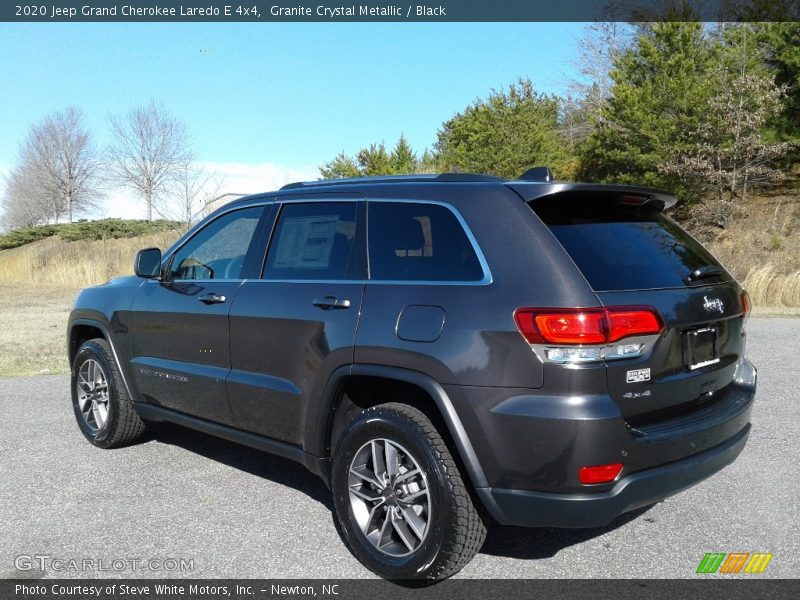 Granite Crystal Metallic / Black 2020 Jeep Grand Cherokee Laredo E 4x4