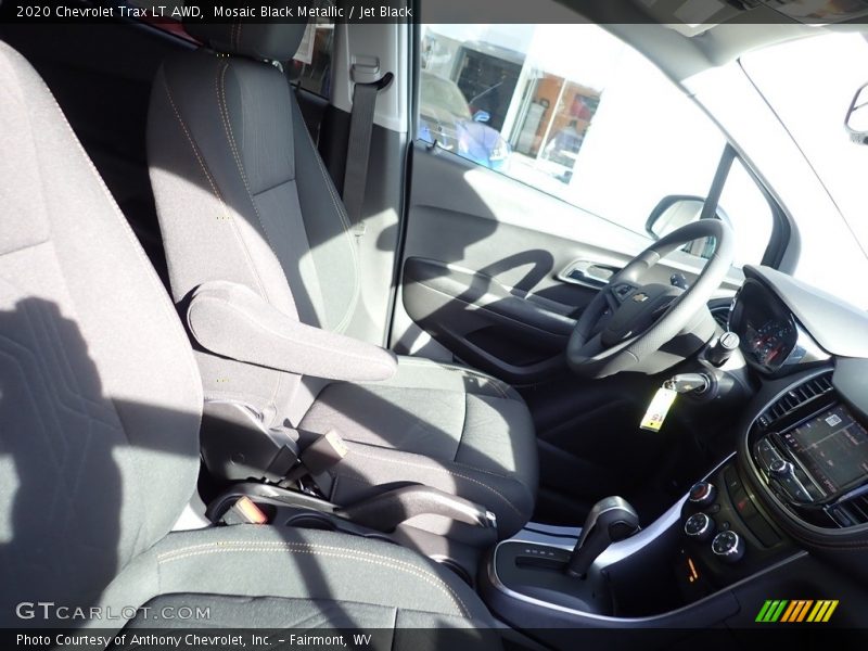 Mosaic Black Metallic / Jet Black 2020 Chevrolet Trax LT AWD