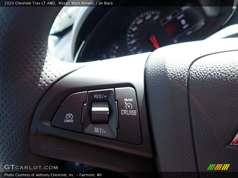 Mosaic Black Metallic / Jet Black 2020 Chevrolet Trax LT AWD