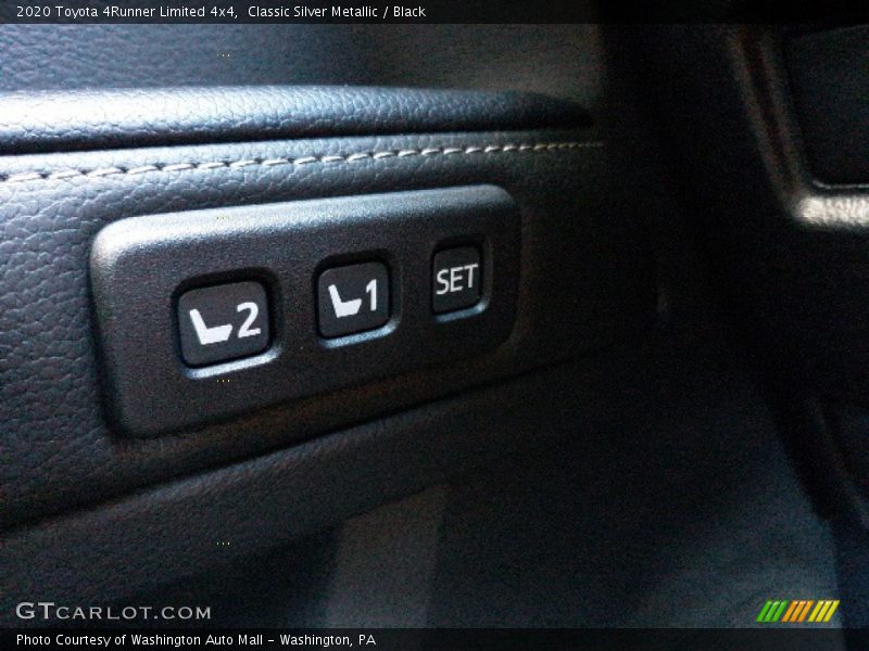 Classic Silver Metallic / Black 2020 Toyota 4Runner Limited 4x4