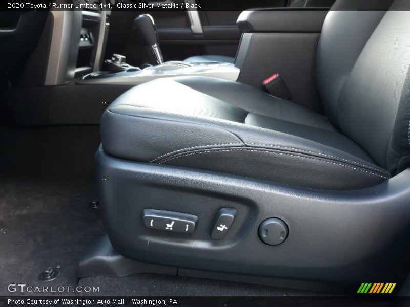 Classic Silver Metallic / Black 2020 Toyota 4Runner Limited 4x4