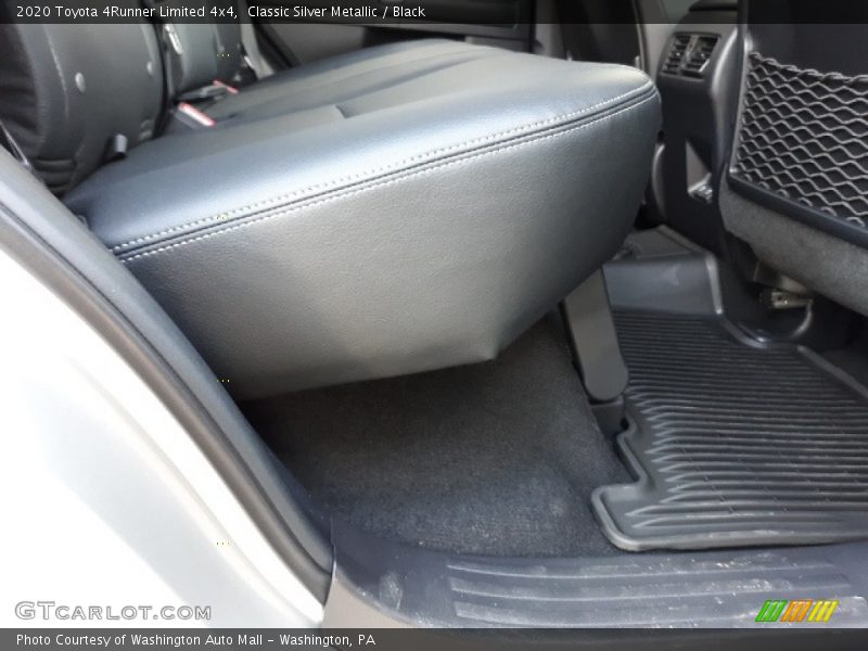 Classic Silver Metallic / Black 2020 Toyota 4Runner Limited 4x4