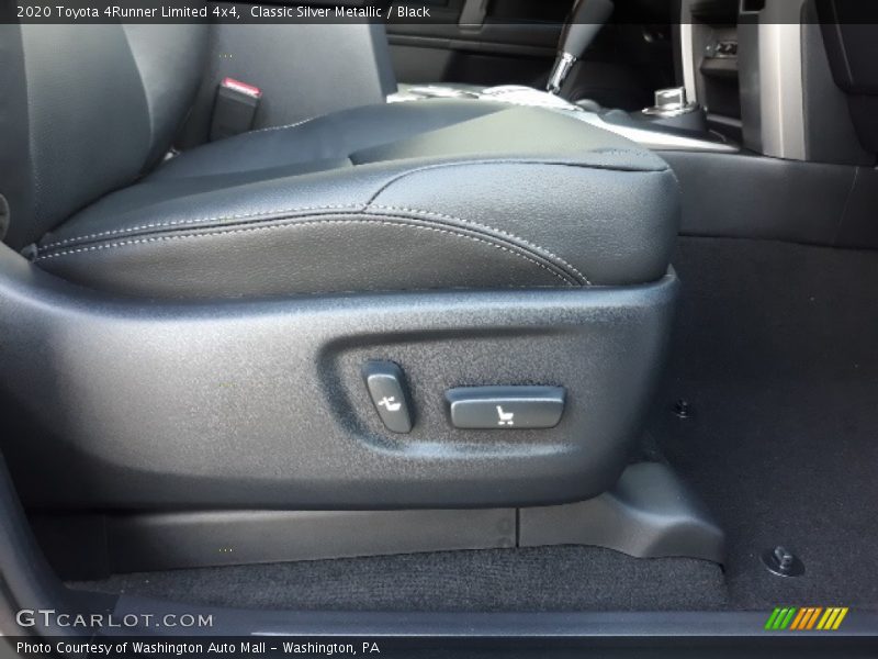 Classic Silver Metallic / Black 2020 Toyota 4Runner Limited 4x4