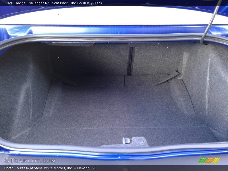  2020 Challenger R/T Scat Pack Trunk