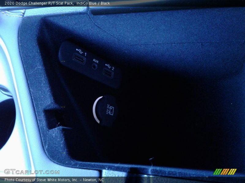 IndiGo Blue / Black 2020 Dodge Challenger R/T Scat Pack