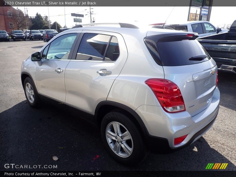 Silver Ice Metallic / Jet Black 2020 Chevrolet Trax LT