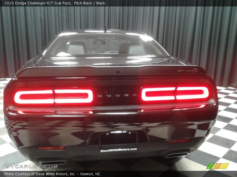 Pitch Black / Black 2020 Dodge Challenger R/T Scat Pack