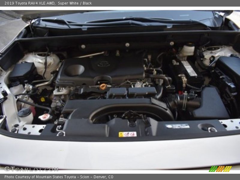 Super White / Black 2019 Toyota RAV4 XLE AWD