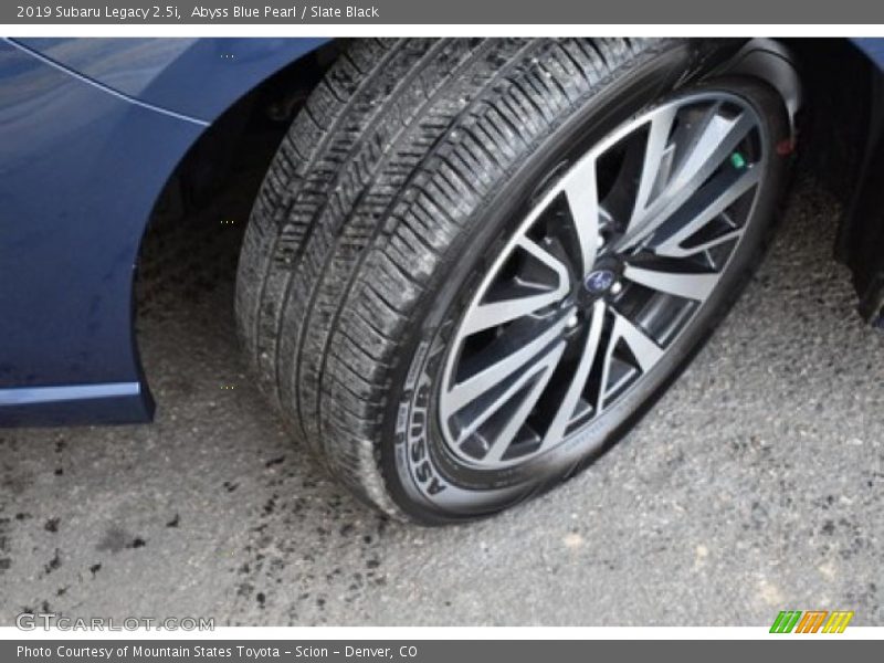 Abyss Blue Pearl / Slate Black 2019 Subaru Legacy 2.5i