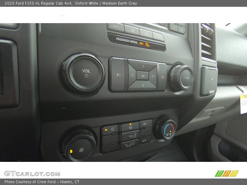 Oxford White / Medium Earth Gray 2020 Ford F150 XL Regular Cab 4x4