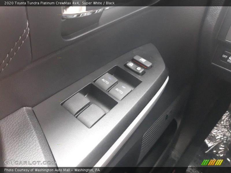 Super White / Black 2020 Toyota Tundra Platinum CrewMax 4x4