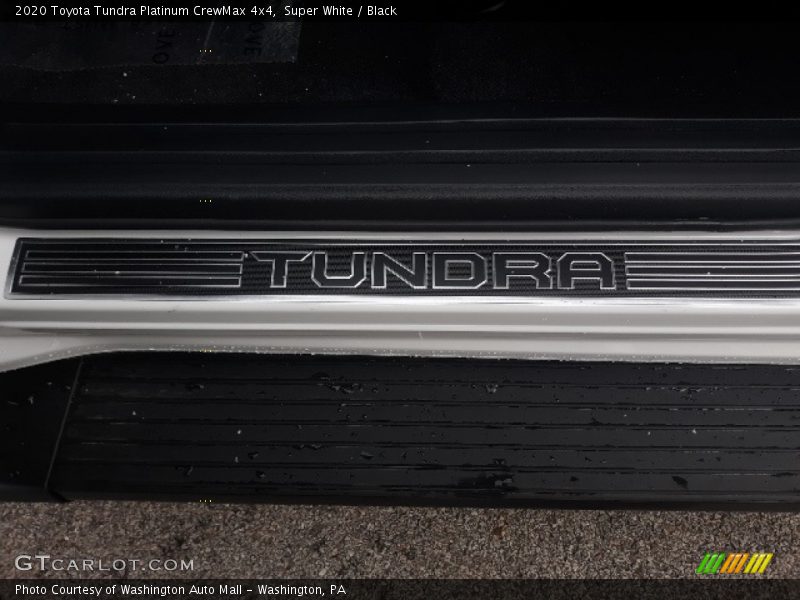 Super White / Black 2020 Toyota Tundra Platinum CrewMax 4x4