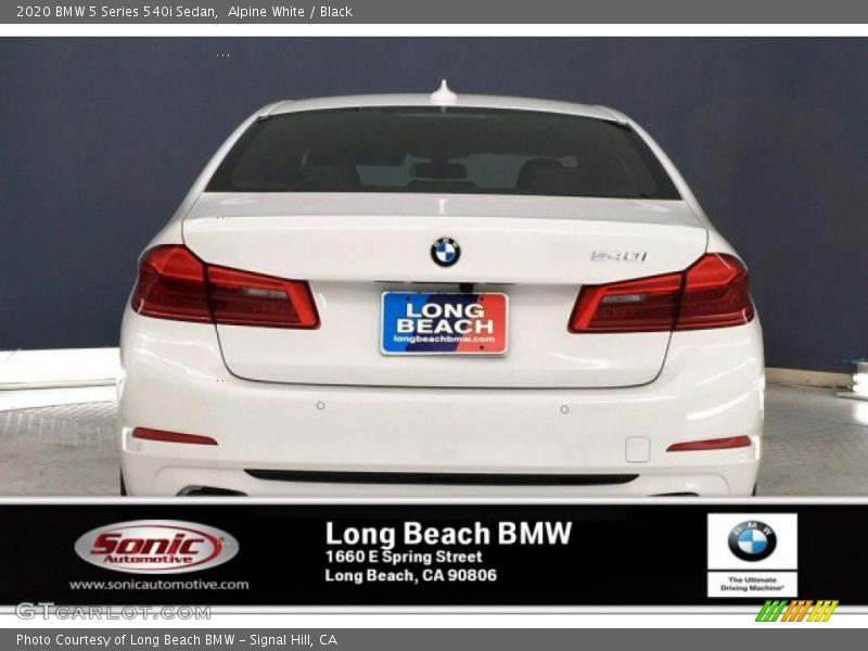 Alpine White / Black 2020 BMW 5 Series 540i Sedan