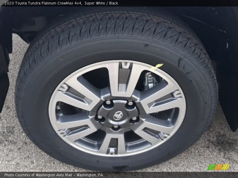 Super White / Black 2020 Toyota Tundra Platinum CrewMax 4x4