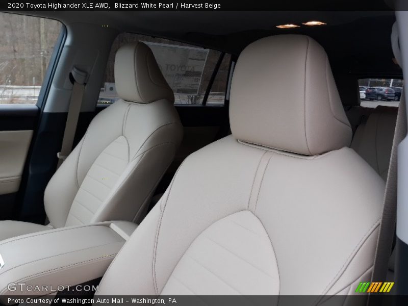 Front Seat of 2020 Highlander XLE AWD