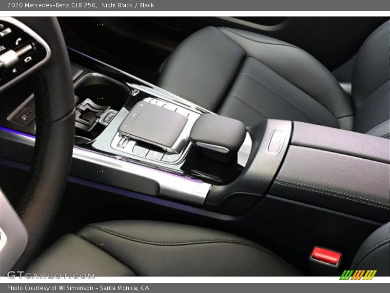 Night Black / Black 2020 Mercedes-Benz GLB 250