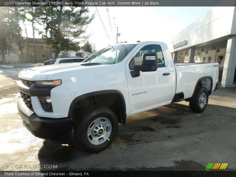 Front 3/4 View of 2020 Silverado 2500HD Work Truck Regular Cab 4x4